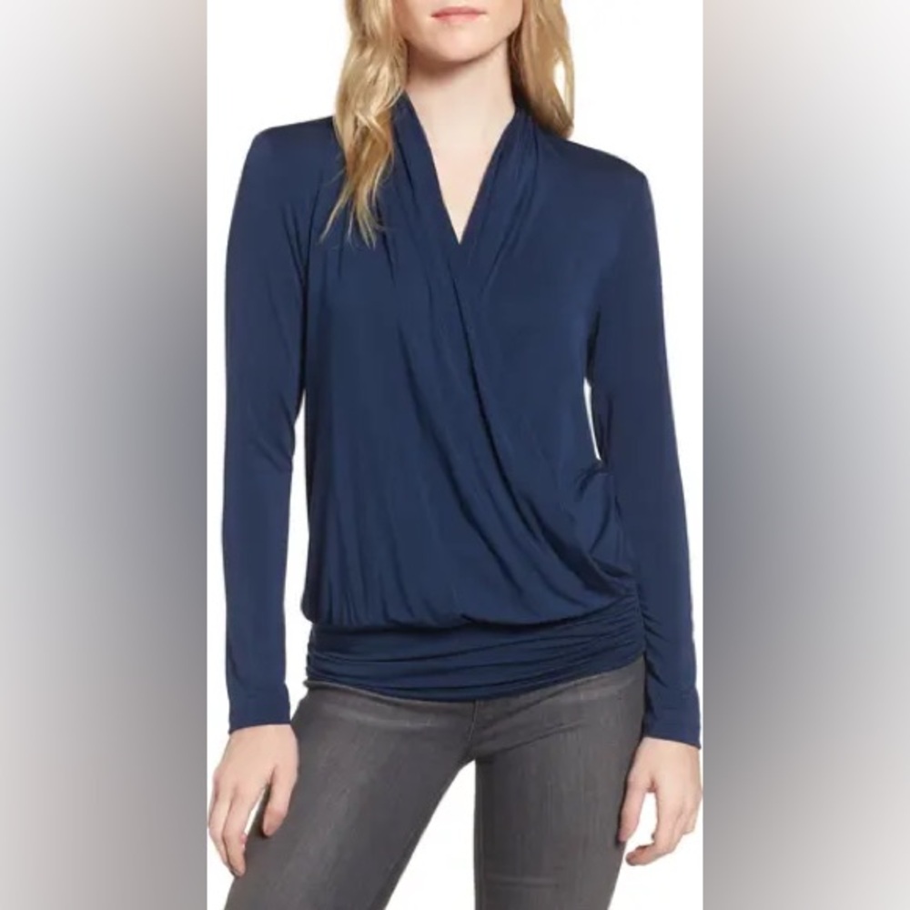 Amour Vert Angela Draped Women's Top in Teal XS